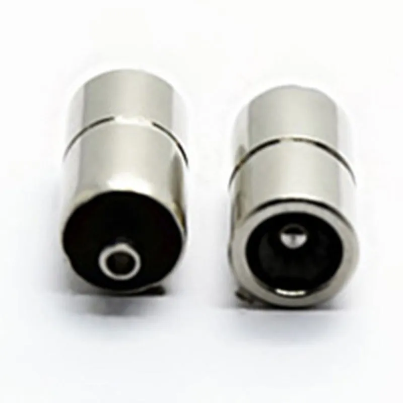 DC Connector Detail 1