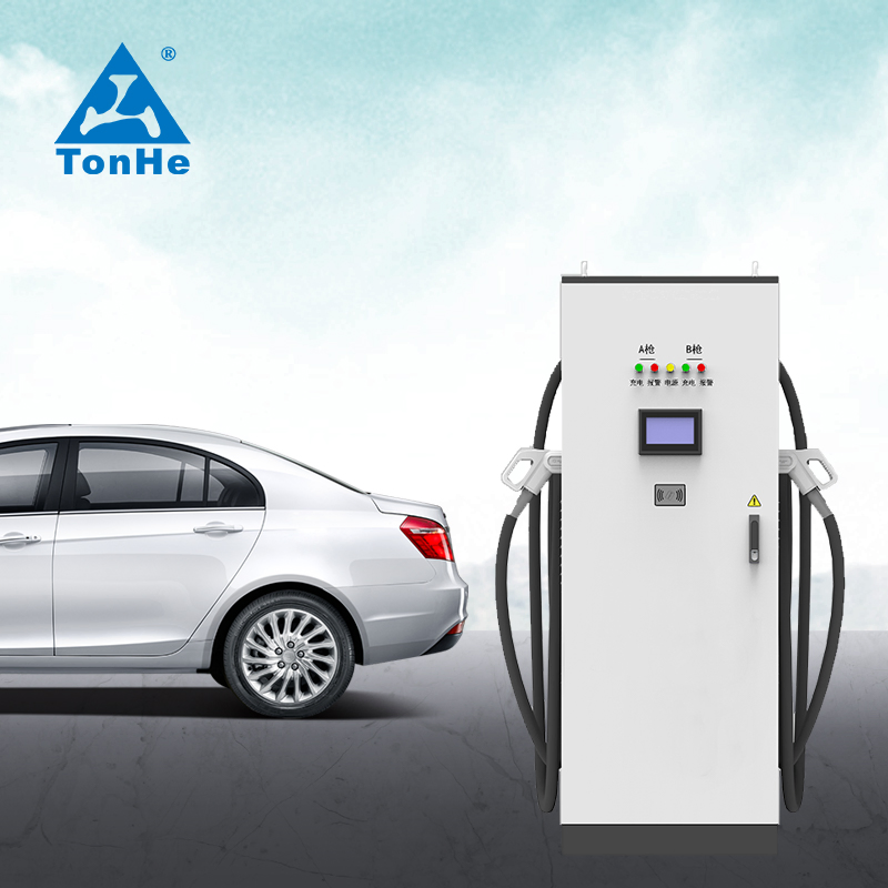 DC 120kw 160kw Electric Vehicle Charging Solution CCS2 Charging Station for Electric Car Post EV Charger Floor Standing