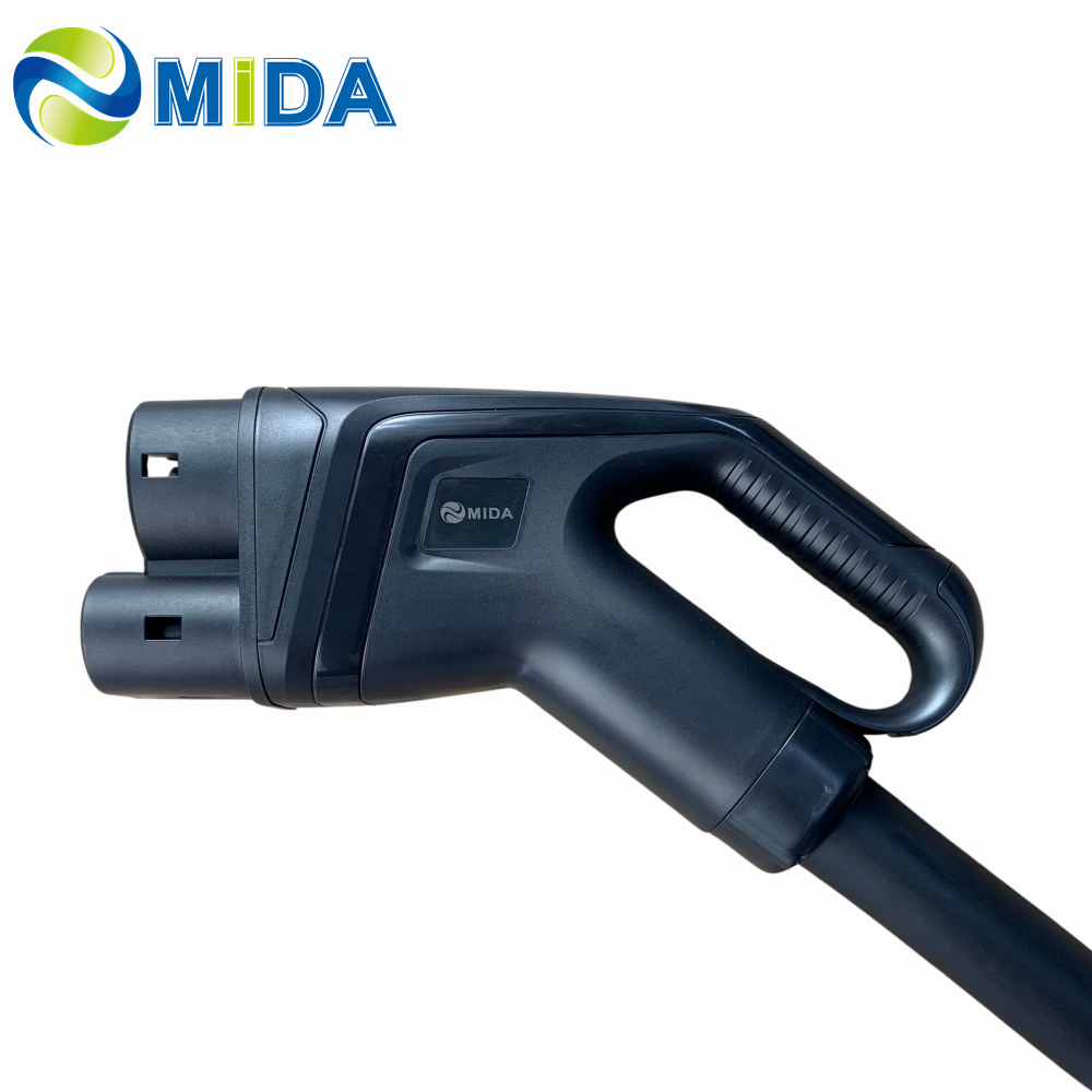 China 5.5M 250A 300A CCS2 Charging Cable DC Fast Charger Plug CCS Combo 2 Connector Manufacturers, Factory