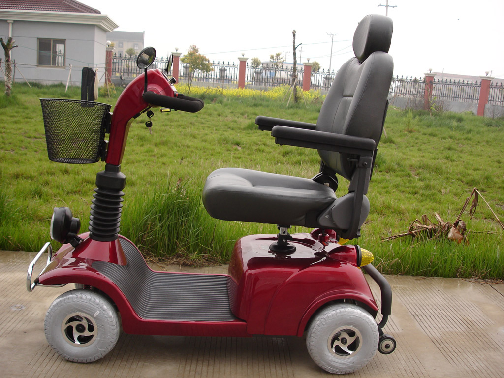 Handicapped 4 Wheels Mobility Scooter for Elder People