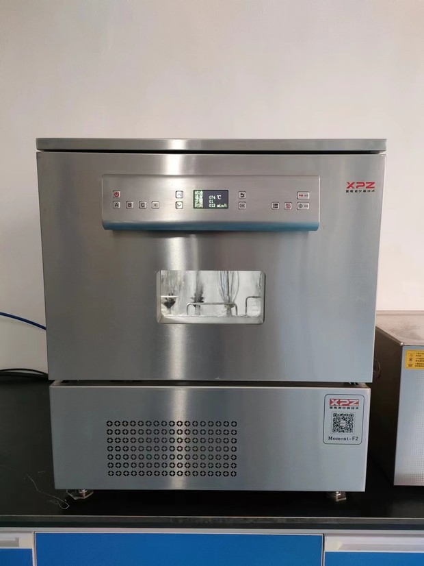 Fully Automatic Drying Benchtop Cleaning Machine to Solve Laboratory Glassware Cleaning Problems