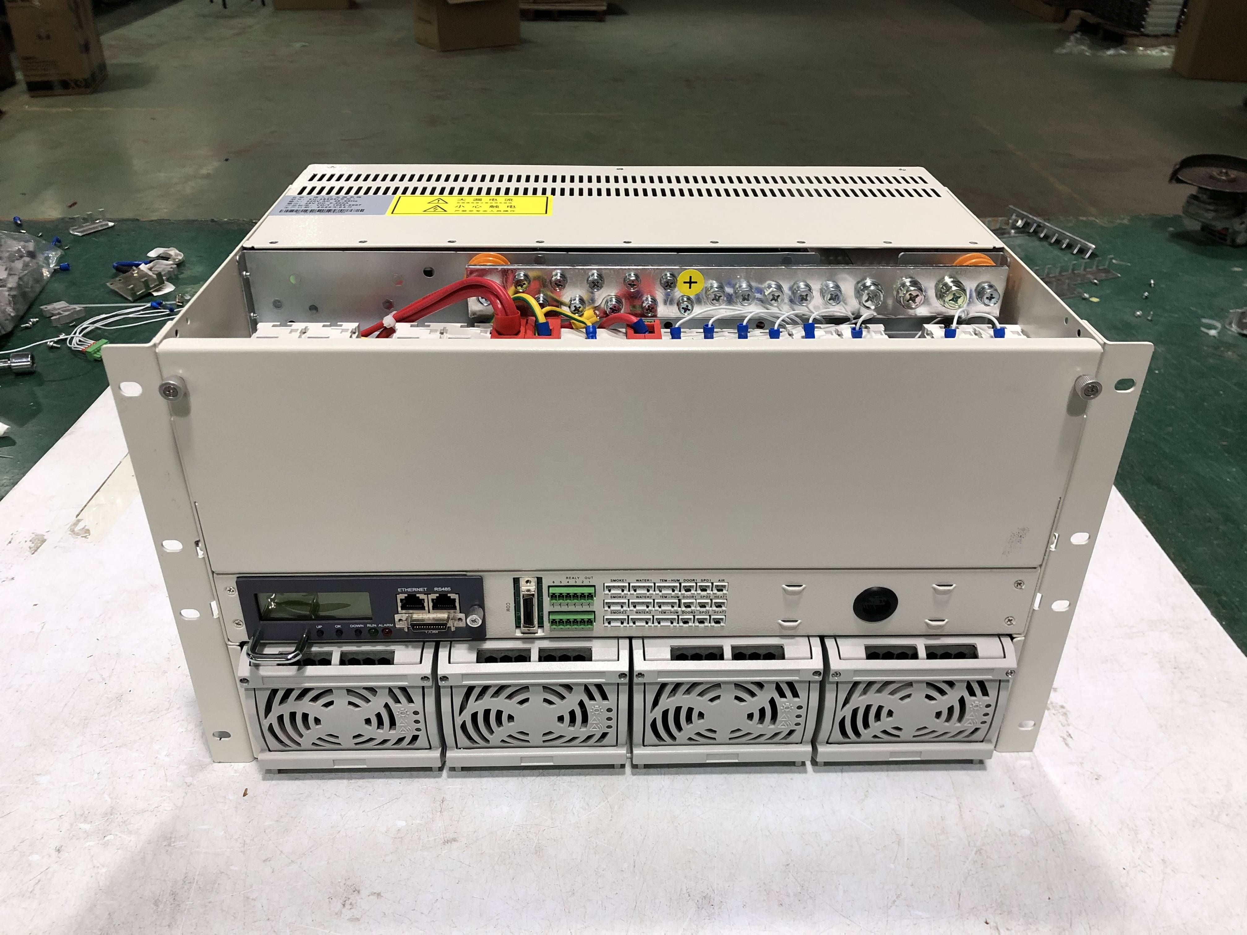 Outdoor telecom cabinet details