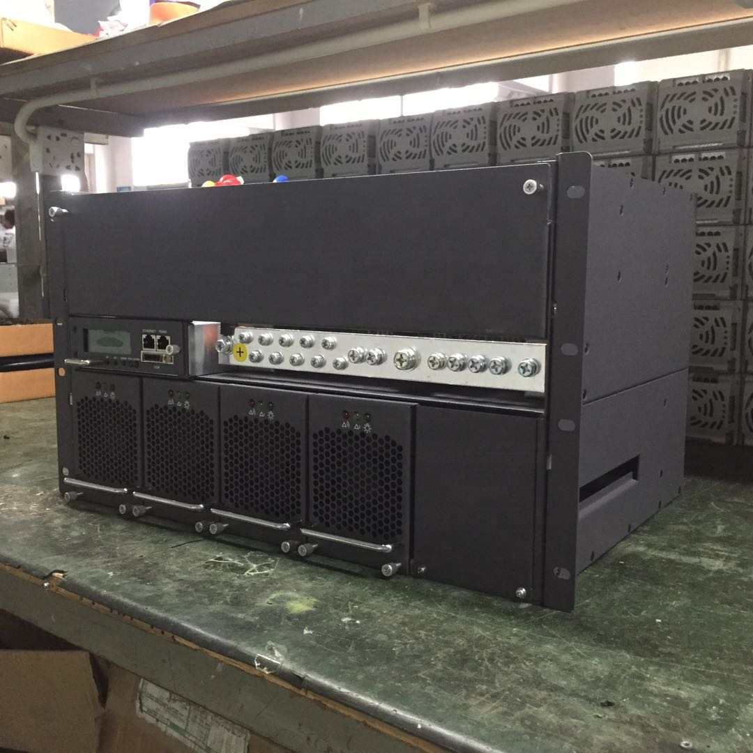 Outdoor telecom cabinet overview