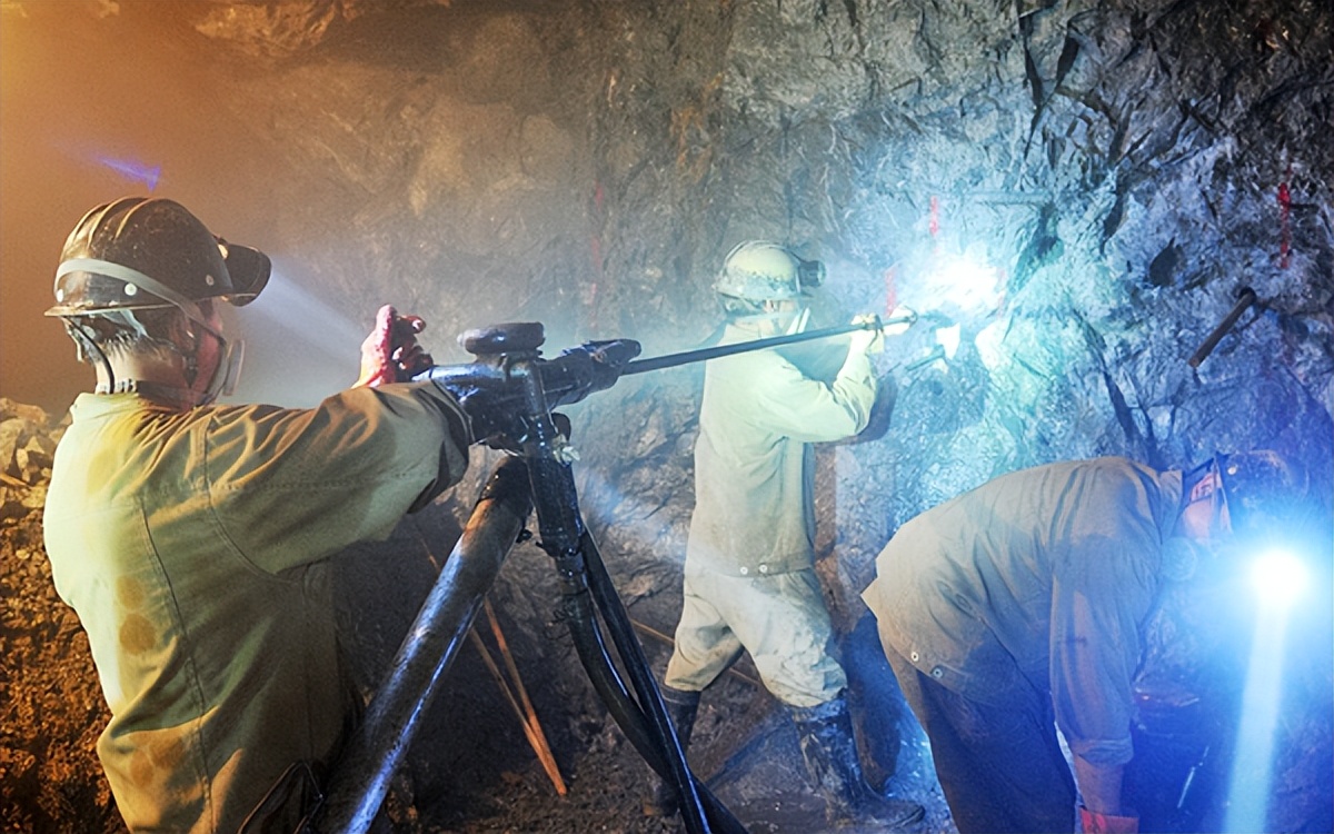Mining-Safe System
