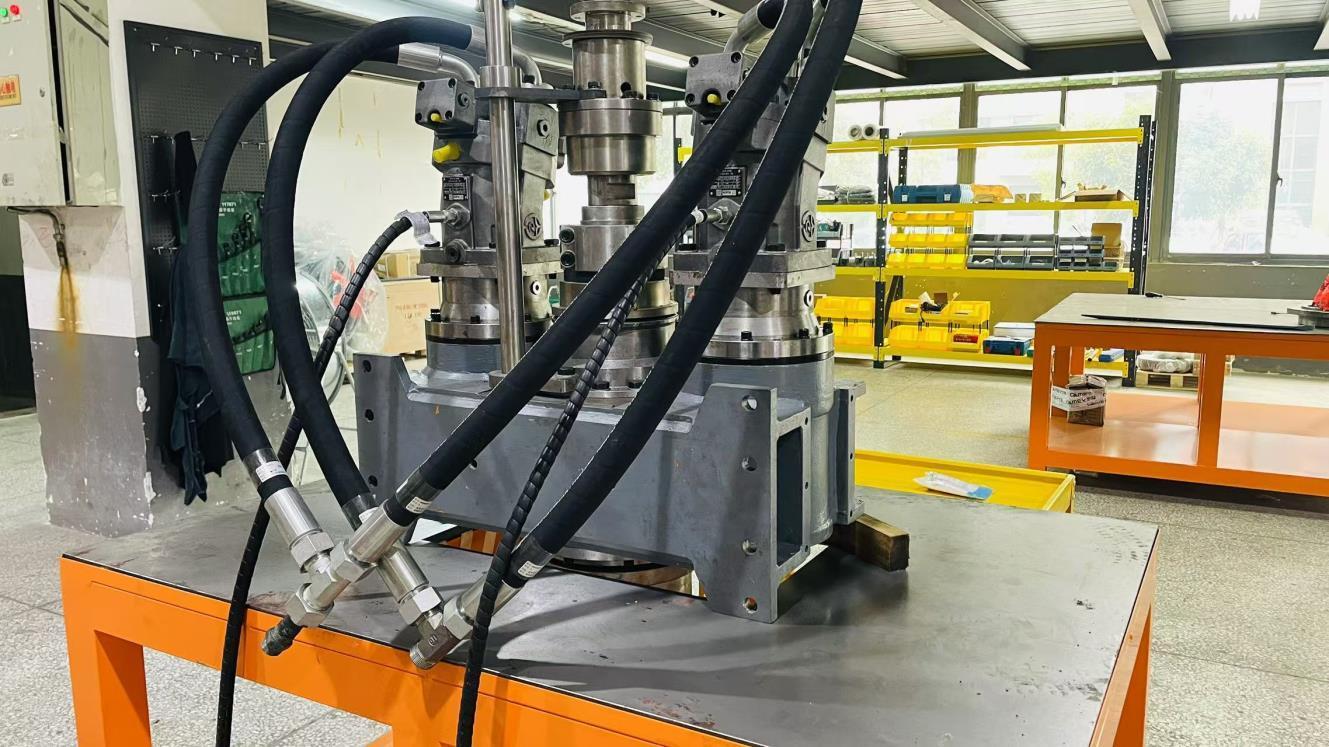 E-Way Machine assembly table for mechanical transmission component manufacturing