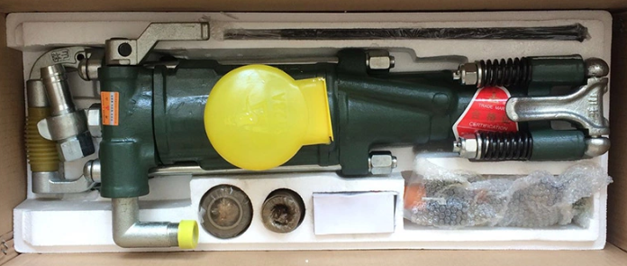 Handheld rock drill view 6