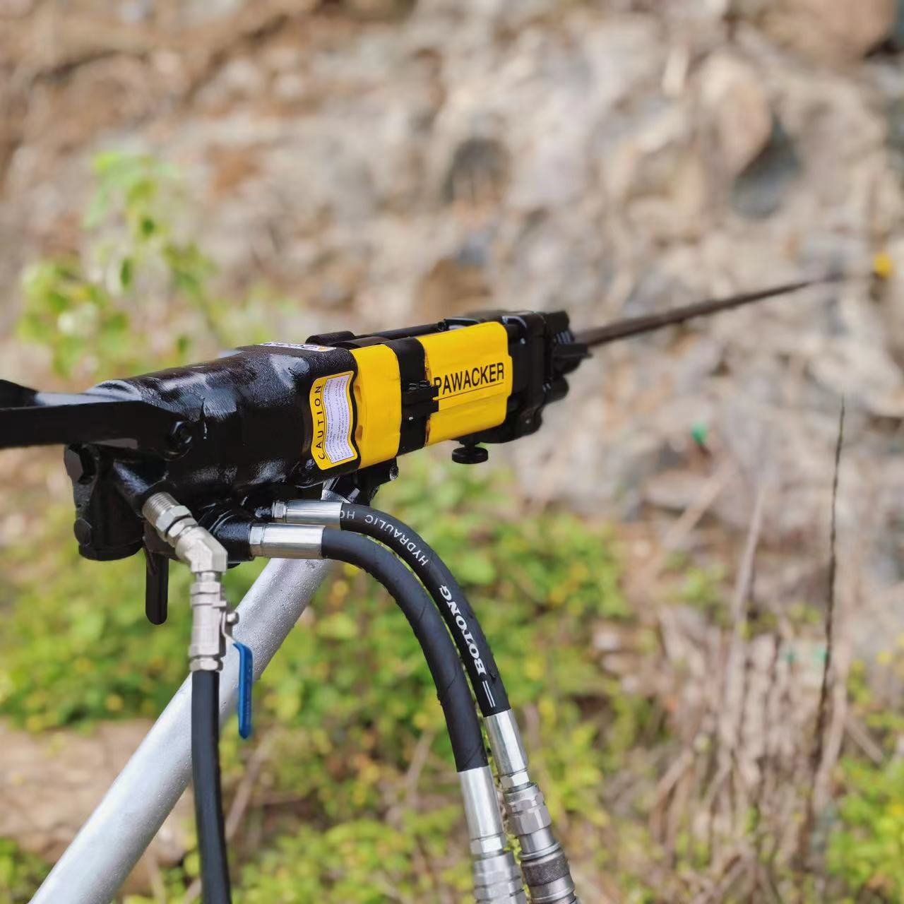Suitable for Rock Hand Held Hydraulic Rock Drill High Power Drilling Machine