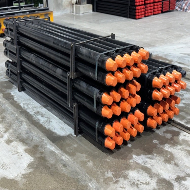 Drill Pipe Photograph 1