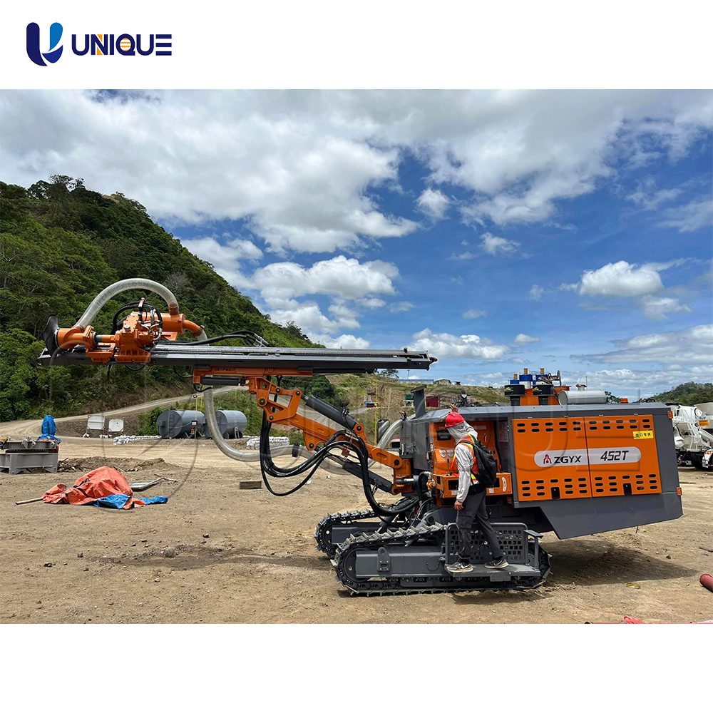 Factory Price ZGYX Blasthole DTH Mine Drilling Rig CE Certified Rock Drill Machine For Construction Foundation