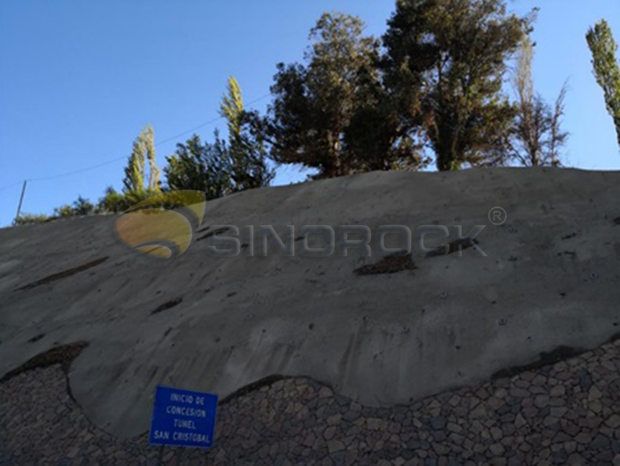 Slope Retaining, Chile