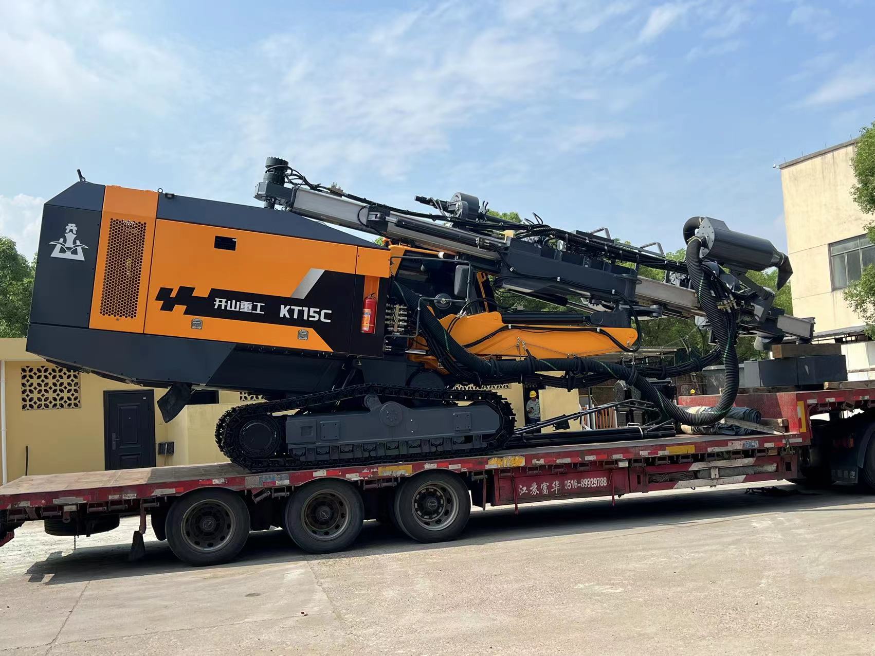 Kaishan KT15 Mine Drill Rig Low Maintenance Cost DTH Blast Hole Integrated Type Drilling Rig For Mining