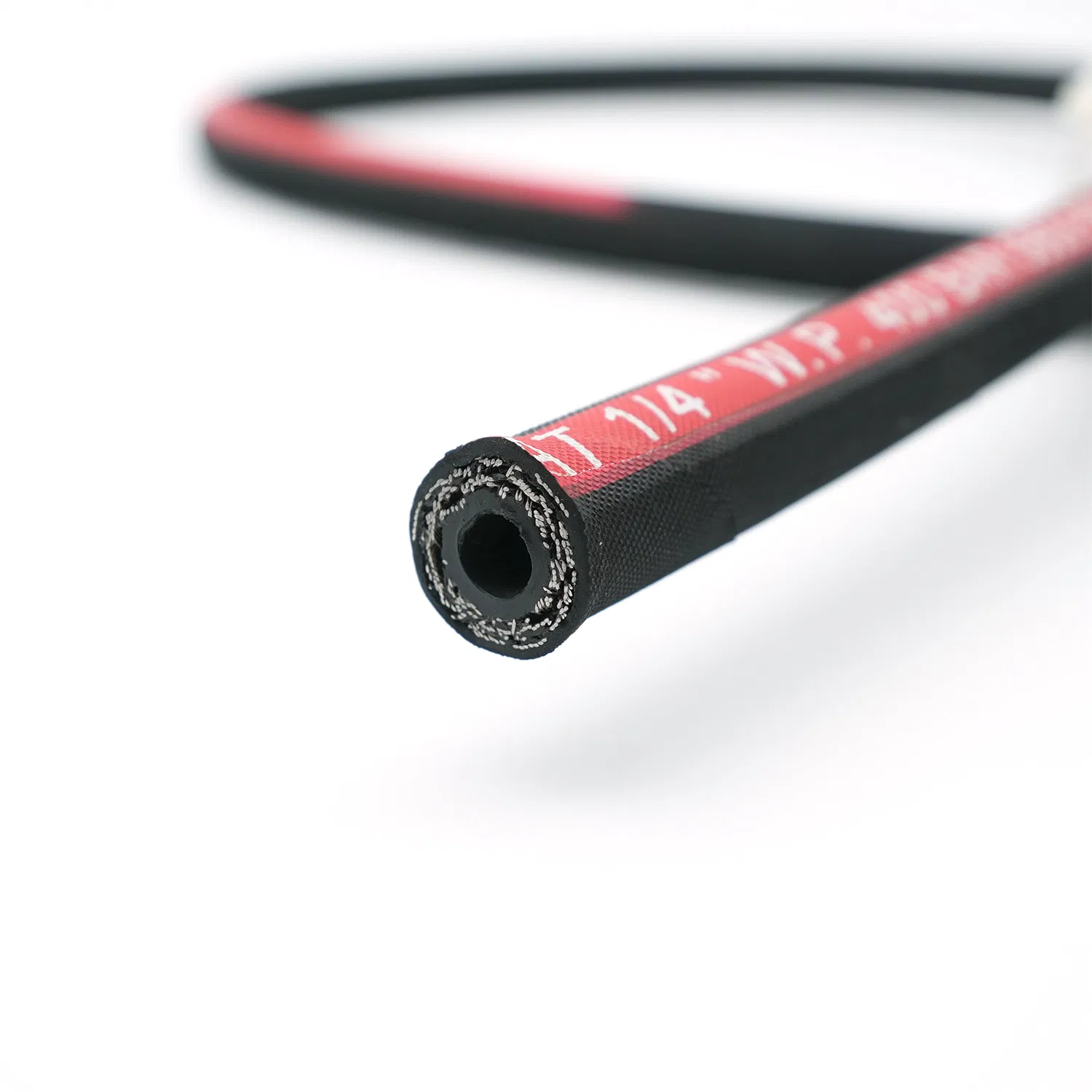 SAE 100r2at DIN En853 2sn with Two Steel Wire Braids High Pressure Flexible Hydraulic Rubber Hose