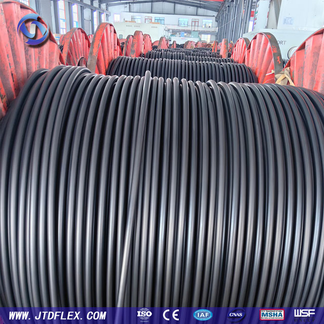 High Pressure Flexible Fuel Injection Hydraulic Rubber Hose with SAE J30 R9