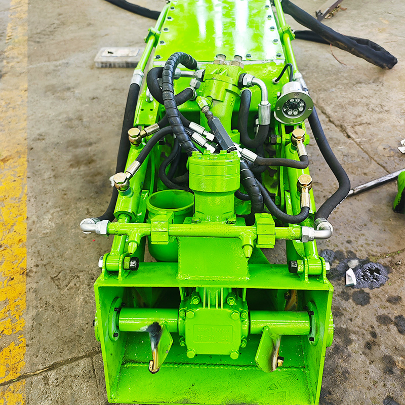 Compact IP68 Waterproof Dredging Robot for Pipeline Cleaning