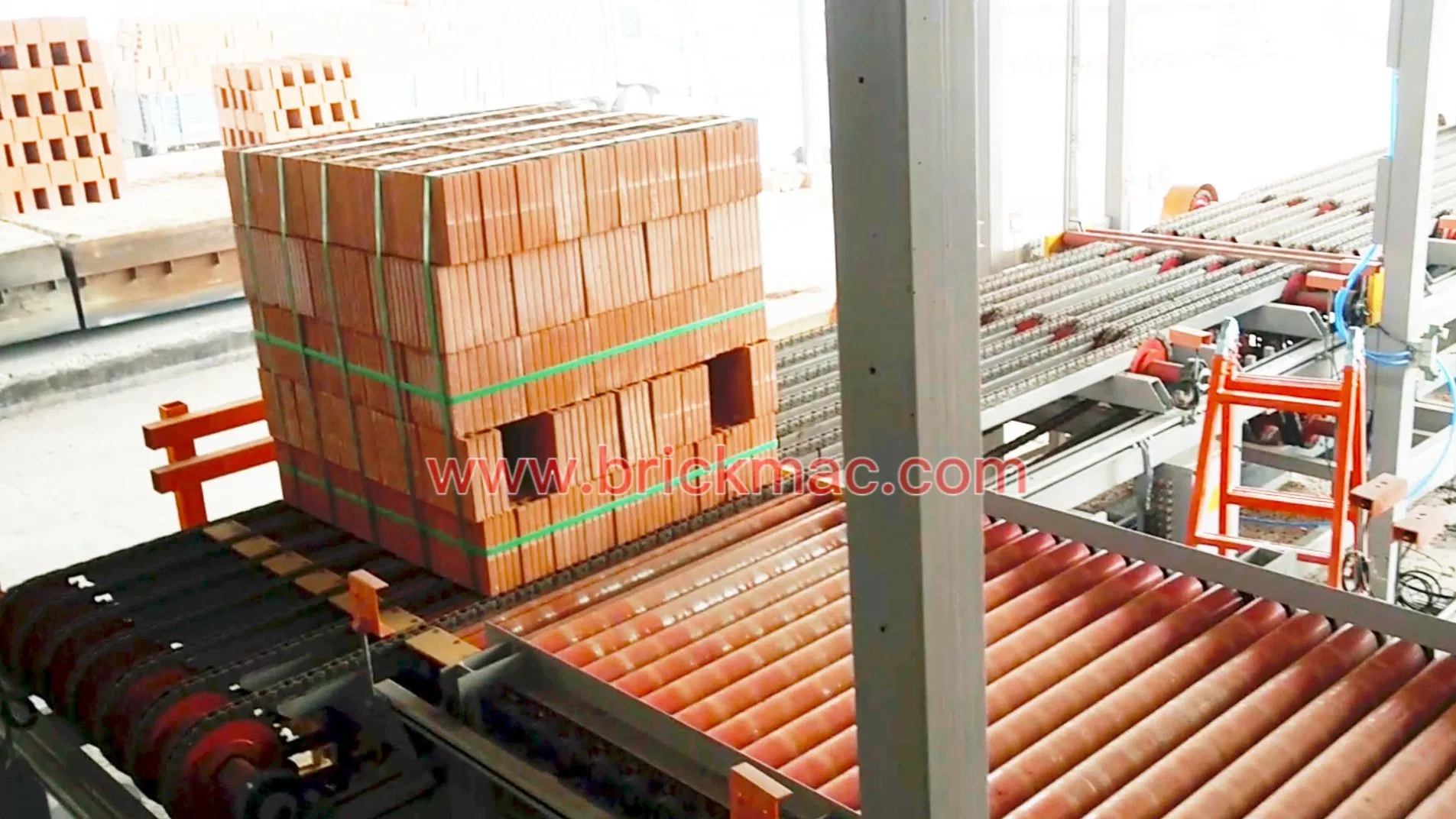 China Top Supplier Brick Making Machine Brick Stacker Robot Indoor Tile Laying Robotic Arm for Brick Stacking