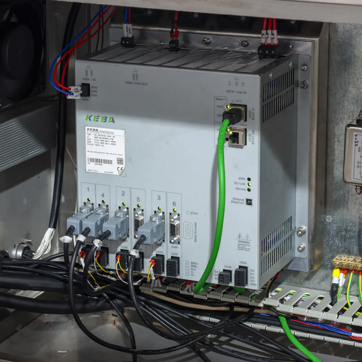 Lightweight Smart Cartoning Intelligent Parallel Robot for Bread Packing