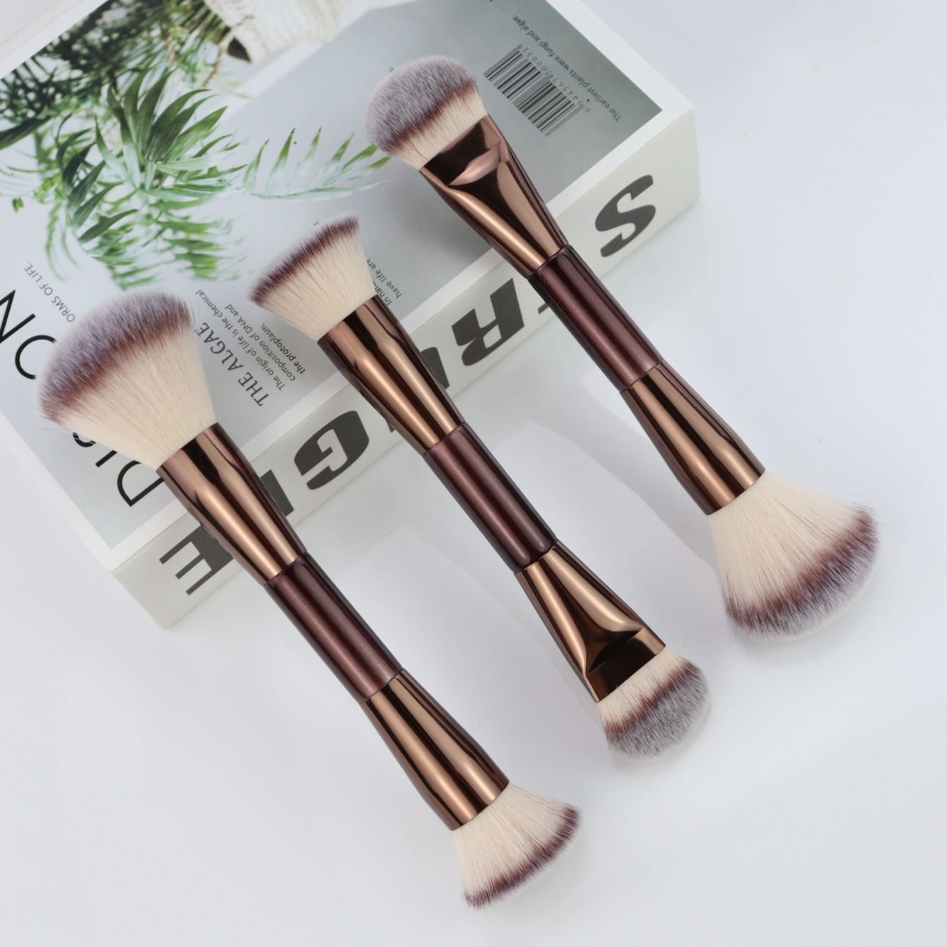Double Ended Face Makeup Brushes for Liquid Foundation Concealer Blush Brush Customize Logo Vegan Soft Powder Make up Brush