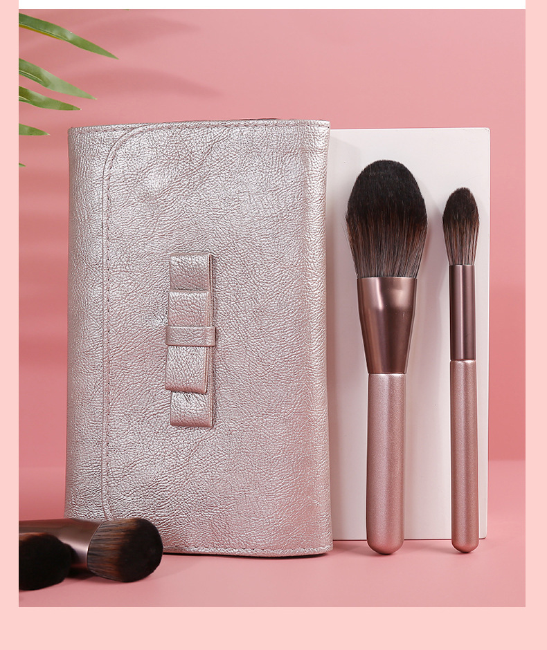 Wholesale 12pcs Purple Makeup Brush Set Bag Custom Logo Synthetic Hair Eyeliner and Concealer Brushes Beauty Tools with Logo