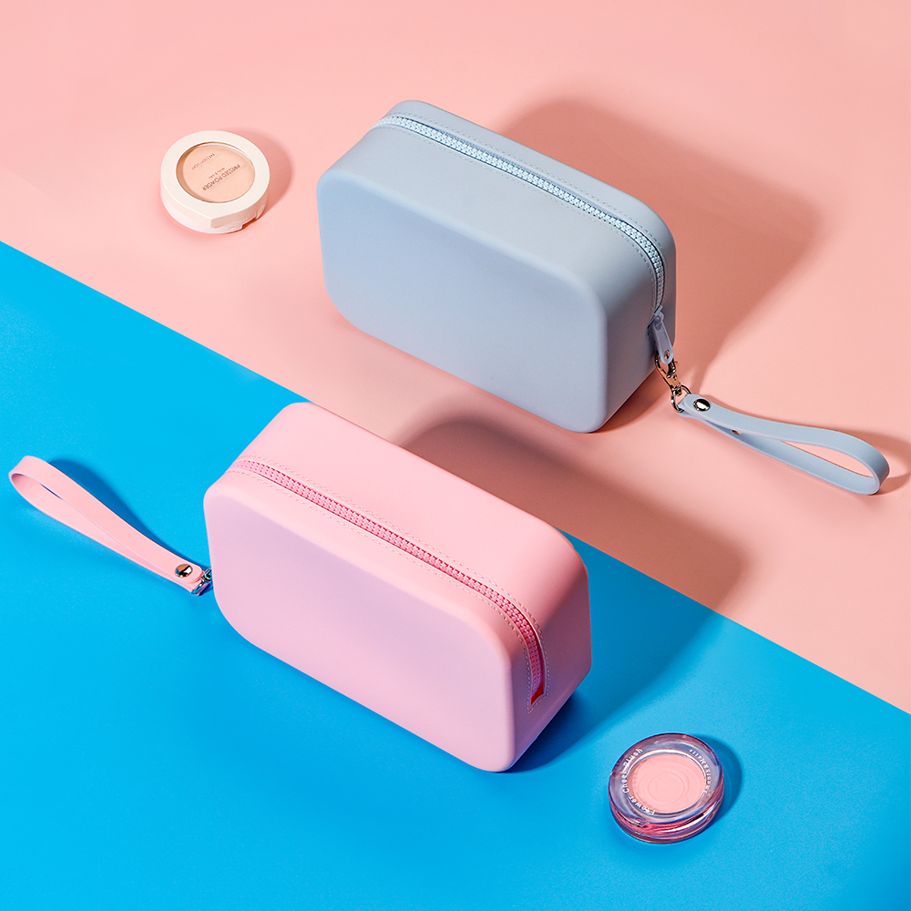 OEM/ODM Accepted Eco-Friendly Zipper Closure Makeup Cosmetic Bag Wholesale Travel Reusable Custom Toiletry Bag with Logo