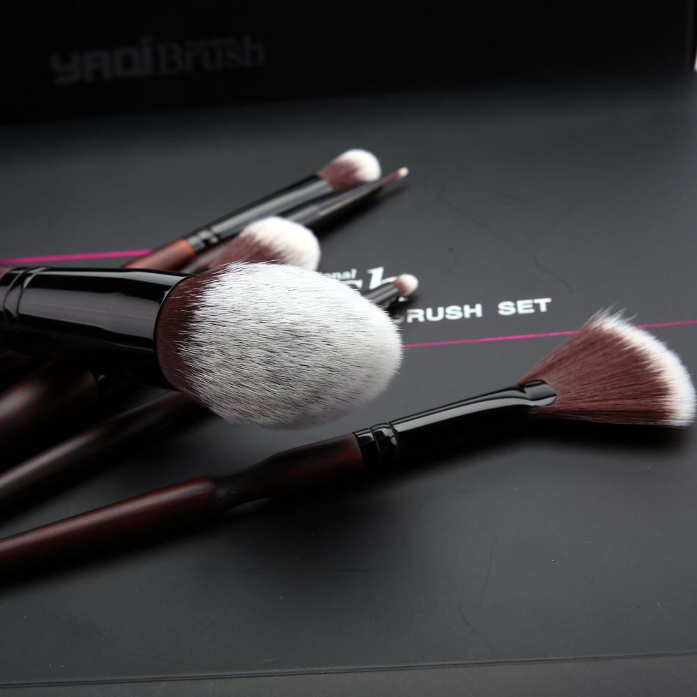 YAQI Professional Makeup Brush Set 6-Piece Cosmetic Beauty Tools with Resin Handle Face Makeup Set