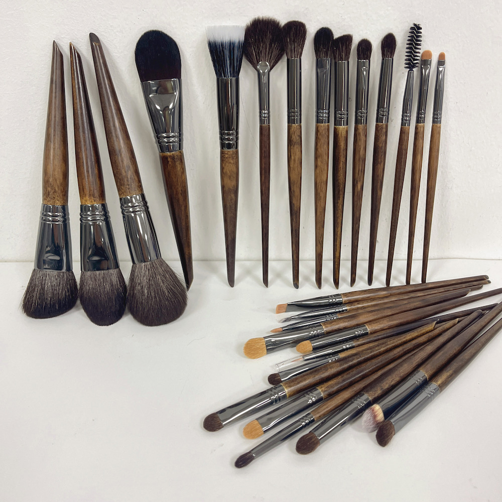 High End Natural Hair Custom Logo Create Your Own Luxury Professional Goat Hair 30Pcs Wood Makeup Brush Set