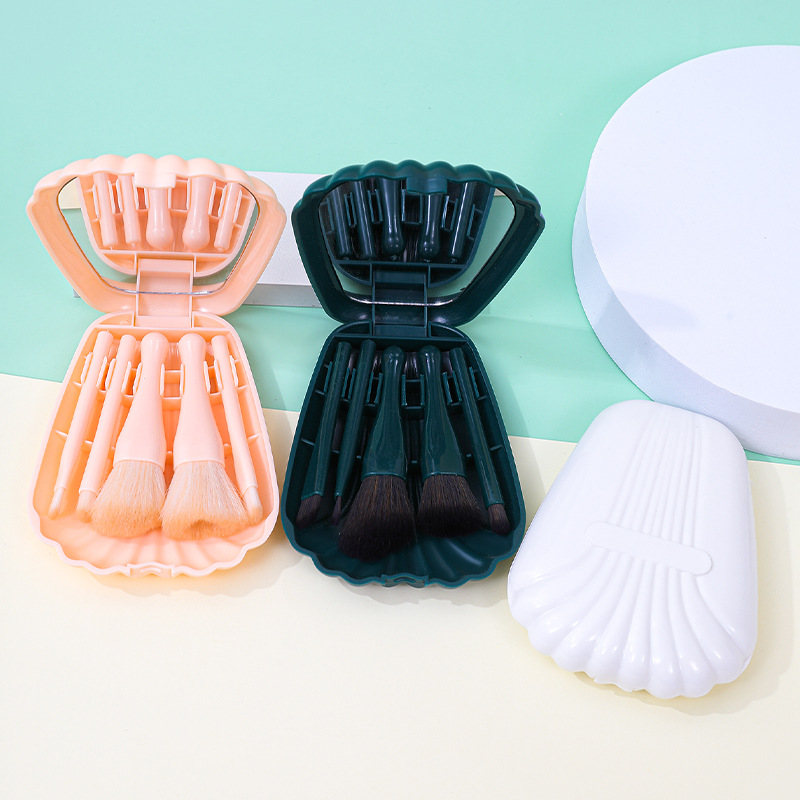 Soft Synthetic Hair Cosmetic Brush