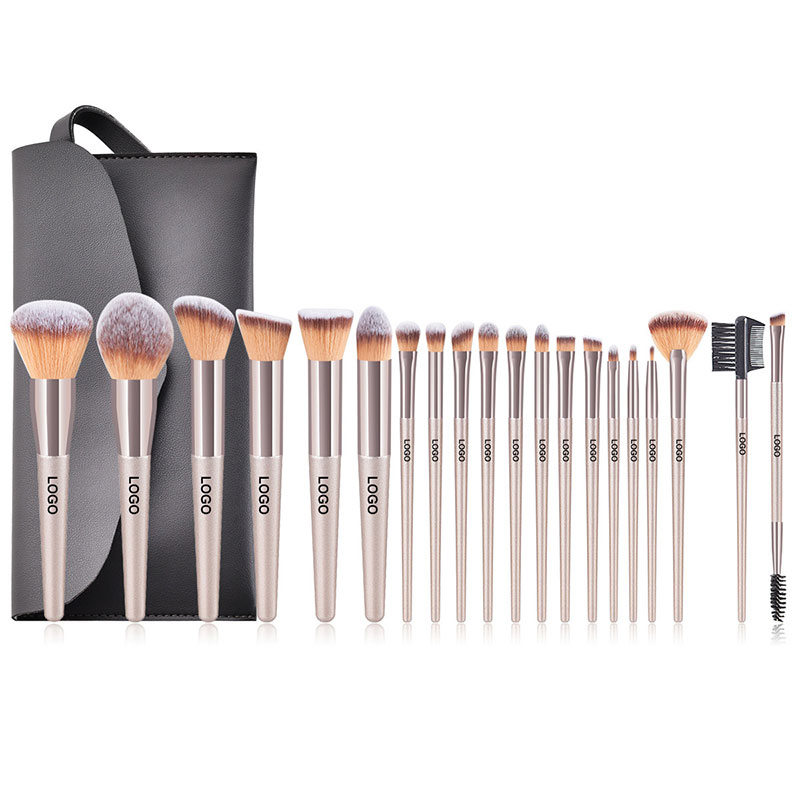 18PCS 20PCS Brochas De Maquillaje Kabuki Brushes China Custom Logo Natural Wooden Handle Foundation Makeup Brush Set