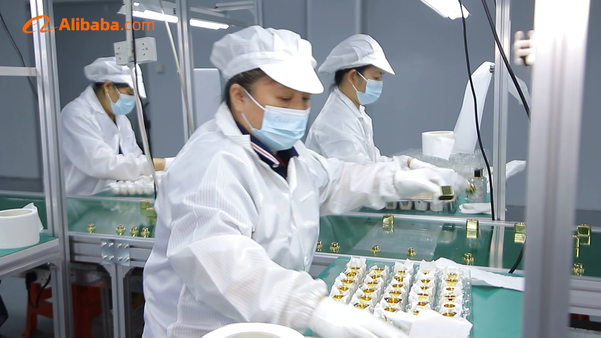 OEM ODM Zamac Perfume Cap Manufacturer Bespoke Metal Lid with Custom Brand Name Letters for High End Perfumery