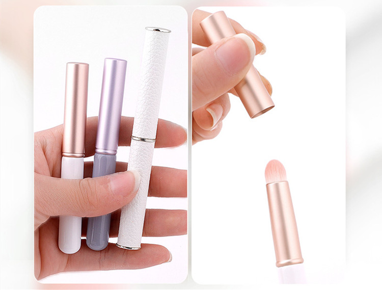 Lip Smudge Brush
