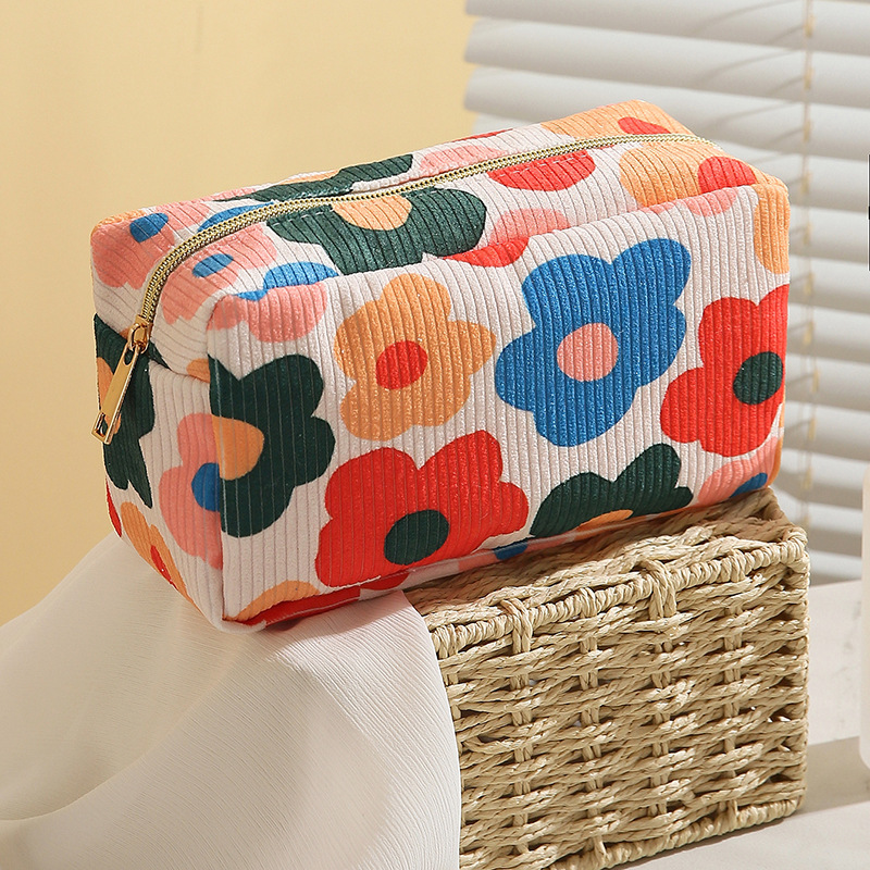 Custom Animal Prints Eco-Friendly Fashion Soft Corduroy Travel for Bag with Zipper for Women's Makeup Cosmetic Bag