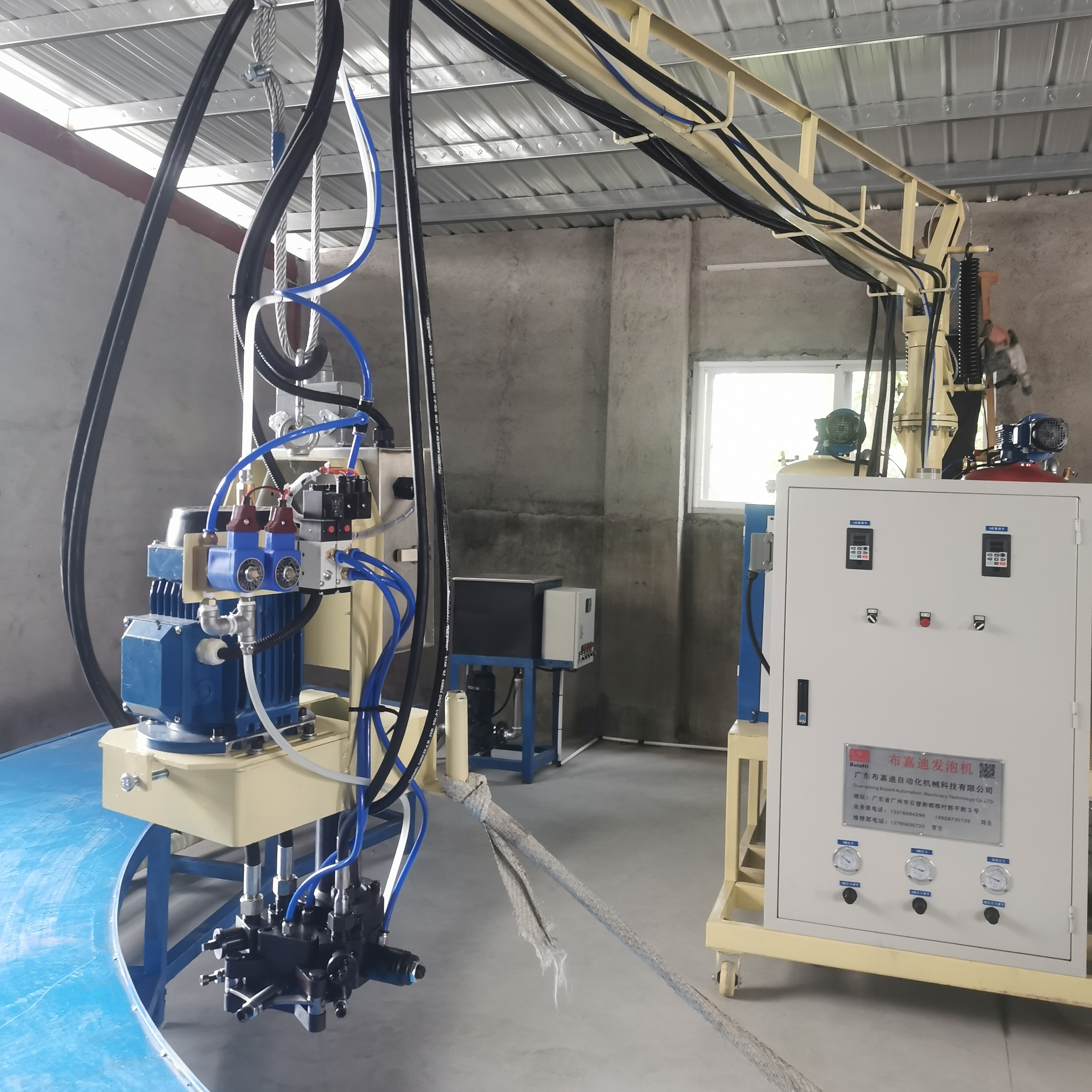 New Condition Powder Makeup Sponge Foaming Machine PU Polyurethane Pillow Mattress Making Foam Injected Machine Pump Motor PLC