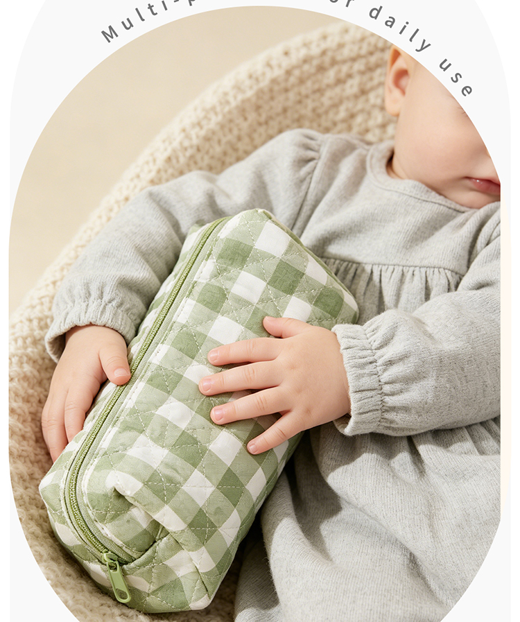 Vintage Quilted Zipper Makeup Bag Features
