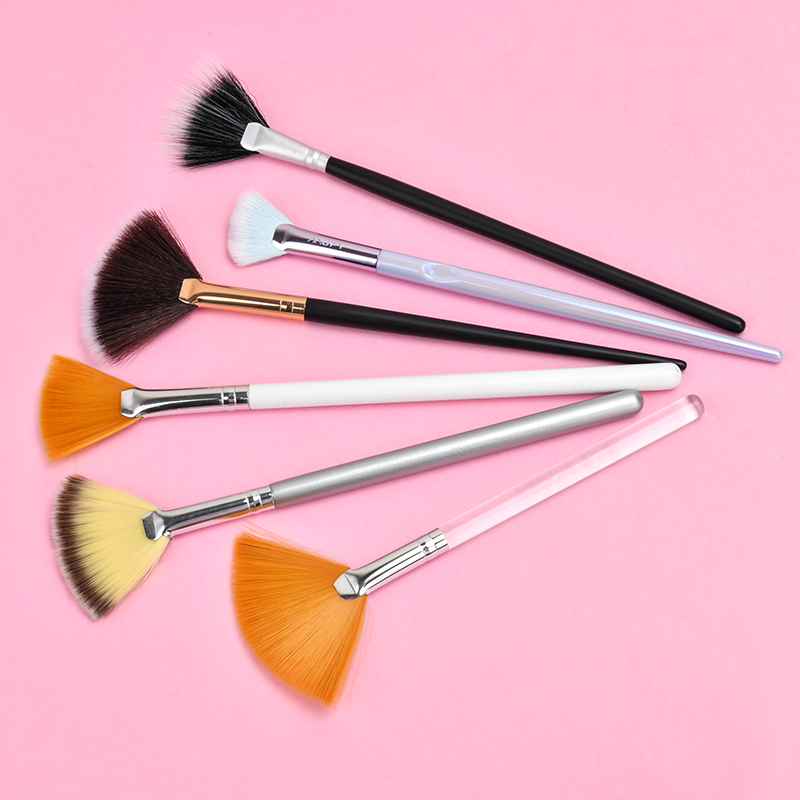 Makeup Brush Image 9