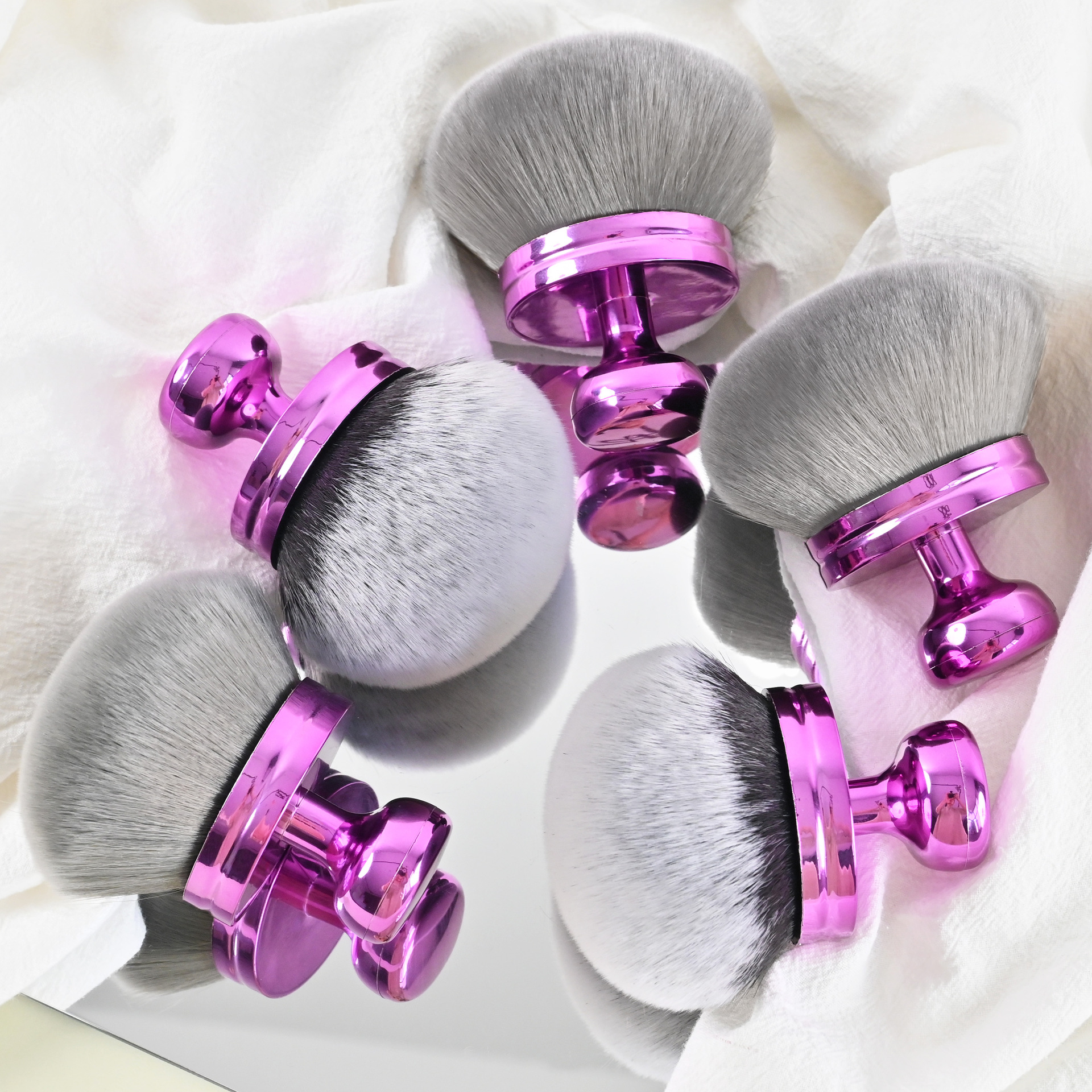 Makeup Brush Image 4