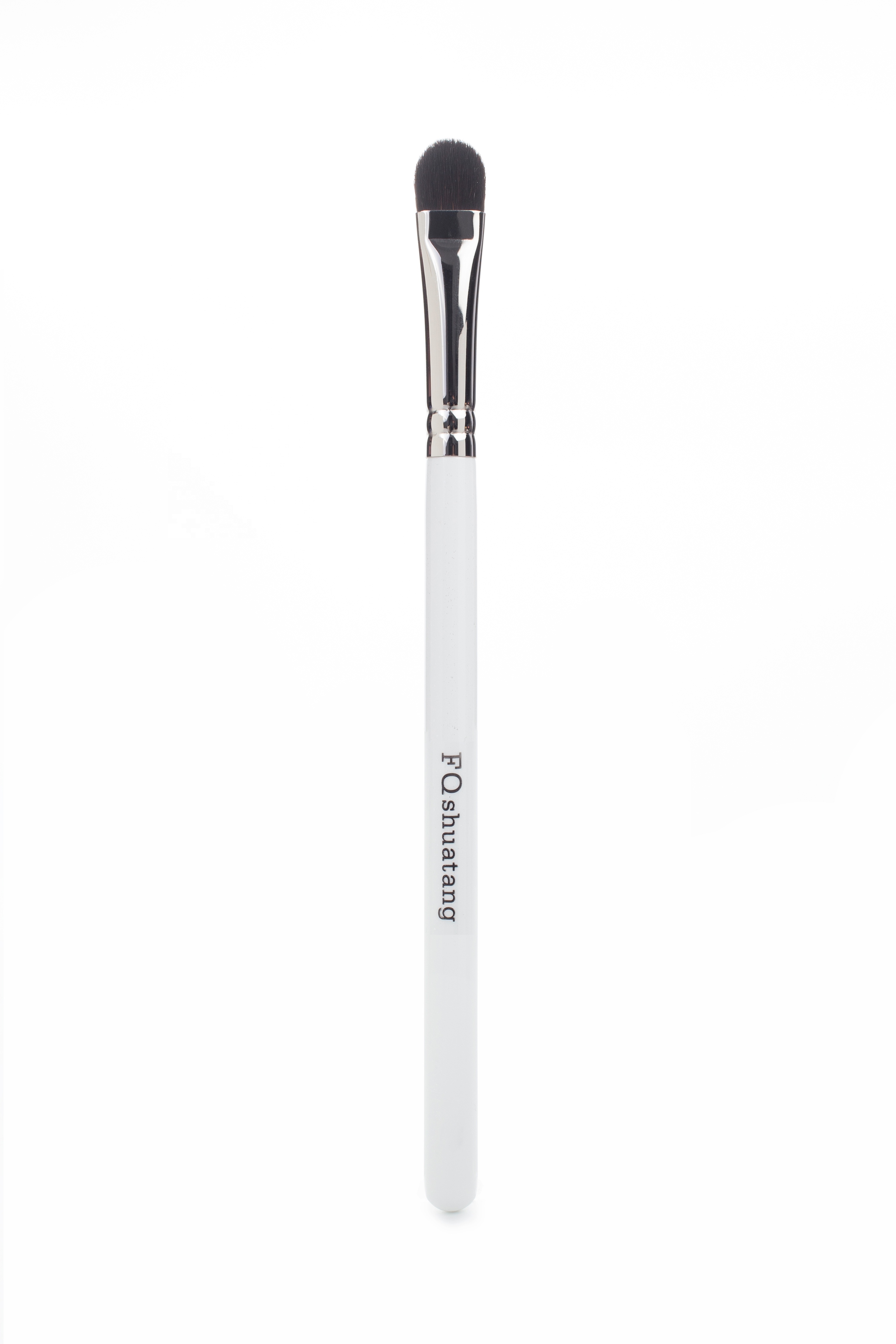 A26 OEM Custom Natural pony Hair Wooden Handle Copper Ferrule Eyeshadow Brush