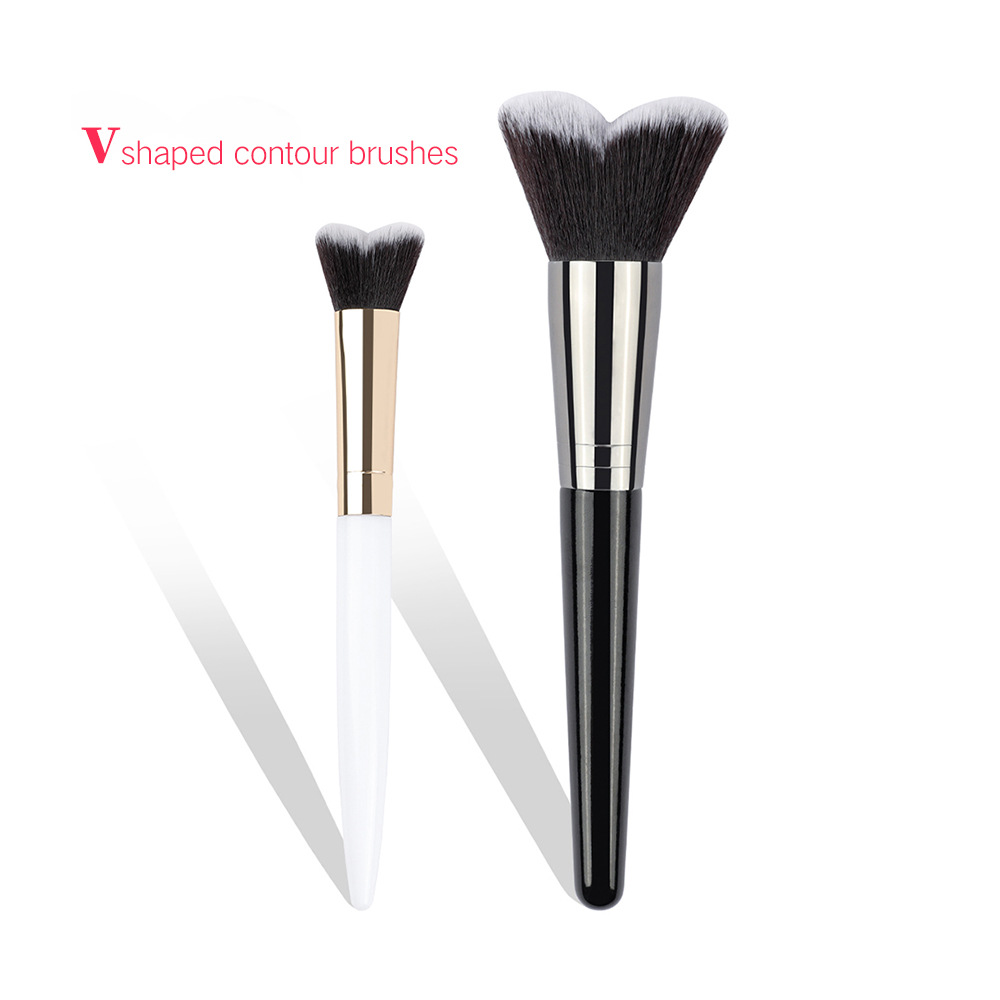 OEM V Shaped Nylon Foundation Brush Plastic Handle Factory Wholesale Single Piece Packaging Makeup Brush