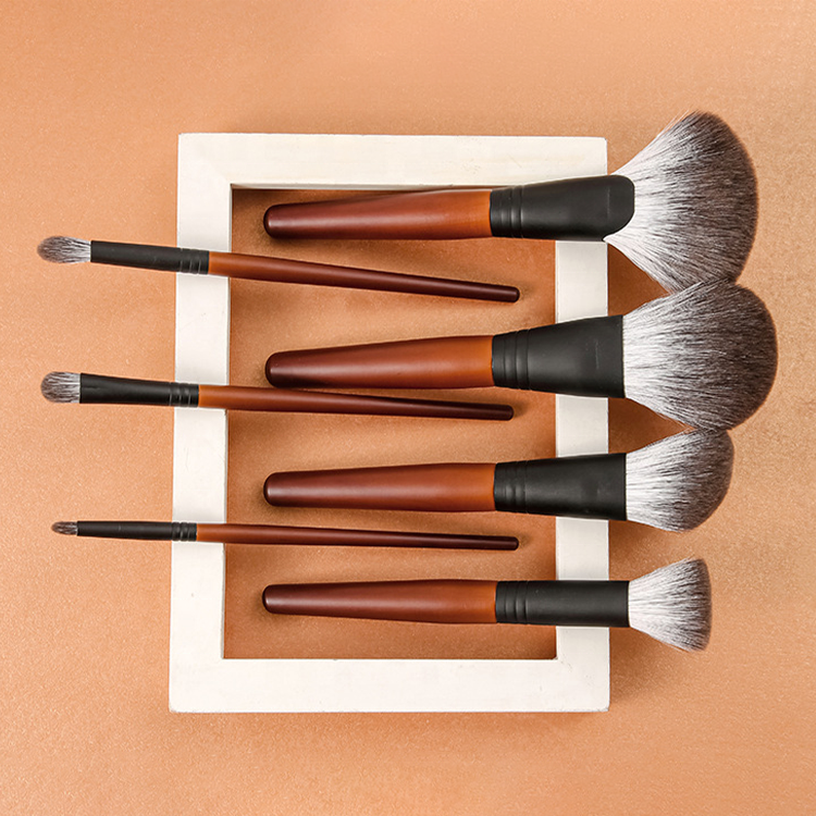 Factory Direct Wholesale Highend Natural Animal Hair Wood Powder Foundation Blusher Eye Shadow Makeup Brushes