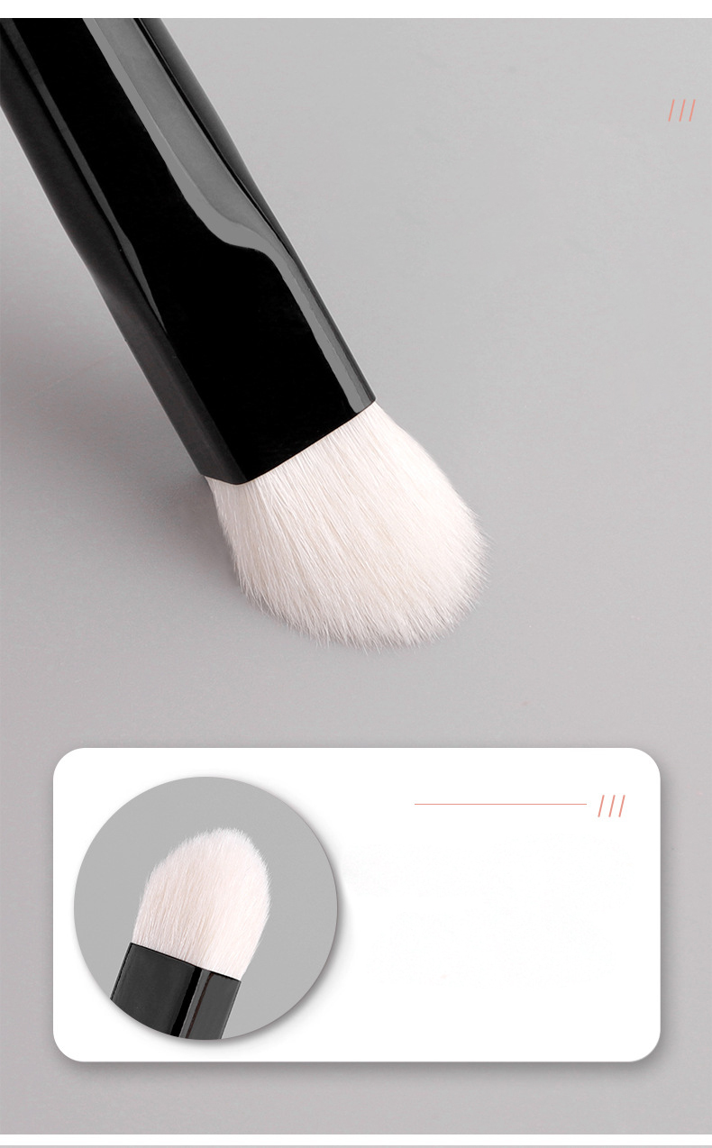 Makeup Brush Detail 4