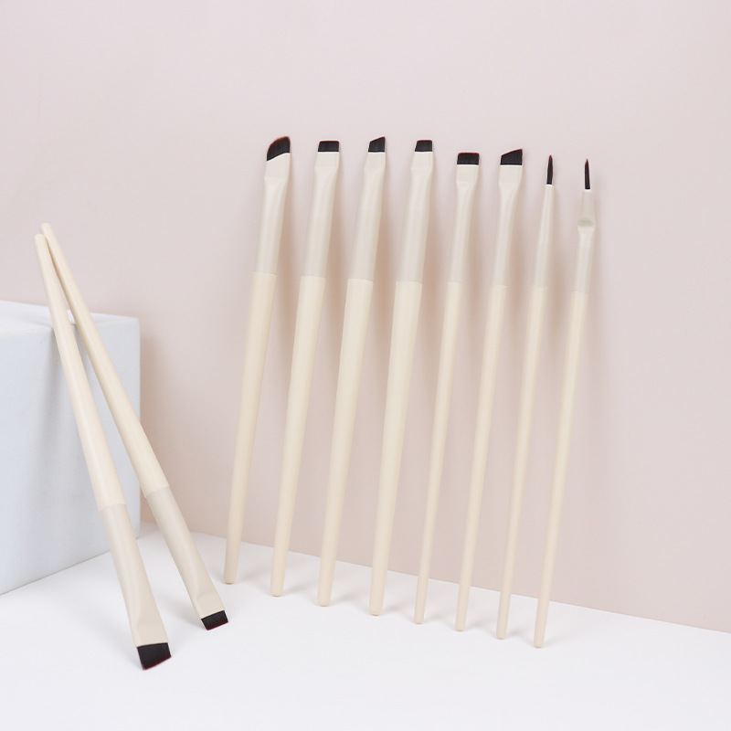 Premium Quality Ultra Thin Vegan Bristle Eye Liner Makeup Brush Slanted Flat Fine Angled Beige Eyeliner Eyebrow Make up Brush