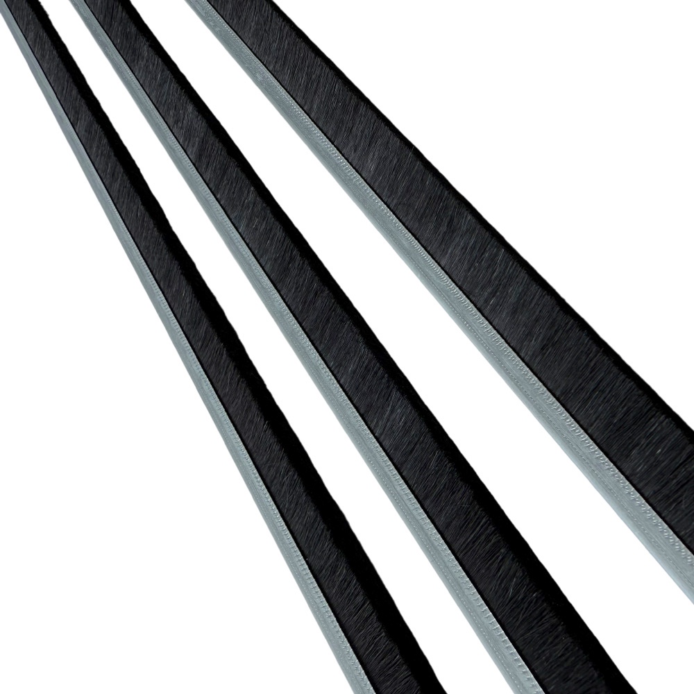 High-Durability Abrasion-Resistant Industrial Cleaning Brushes Nylon Strip Door Sweep Brushes Customizable OEM Synthetic Fiber