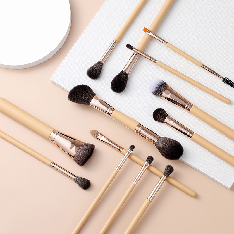 Wholesale Makeup Cosmetic Brush Caramel Color Factory OEM/ODM Beige Handle Copper Ferrule Natural Goat Hair Makeup Brush 13pcs