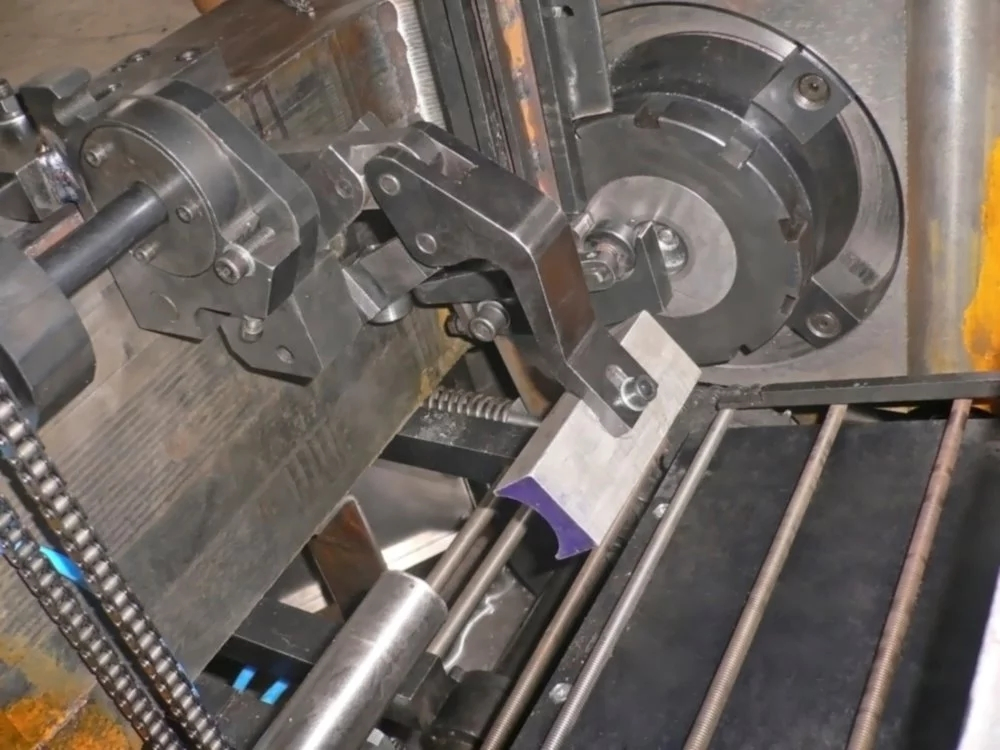 150t Aluminium Tube Punching Machine