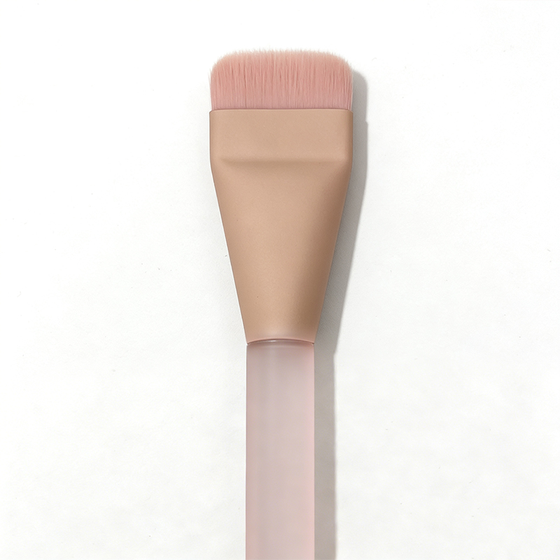 New Hot Sale Single Makeup Brush Liquid Foundation BB Cream Flat Head Ultra Thin Synthetic Hair Vegan Foundation Concealer Brush