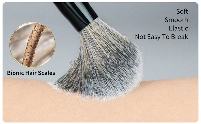 Brush Bristles Zoom