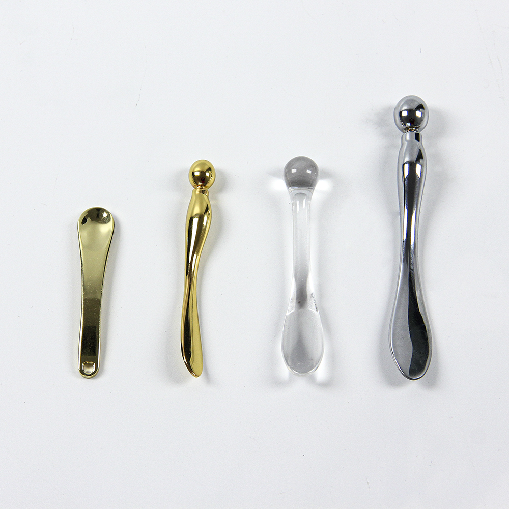 Luxury Metal Gold Plastic Lifting Face Cream Applicator Beauty Scoop Lip Cream Spoon Metal Silver Cream Metal Cosmetic Spatula