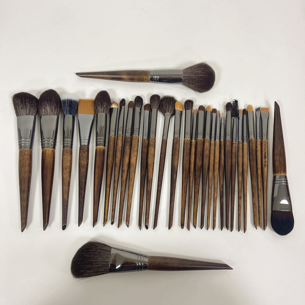 High End Natural Hair Custom Logo Create Your Own Luxury Professional Goat Hair 30Pcs Wood Makeup Brush Set