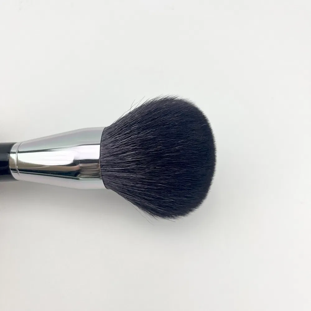 Fan Shaped Cosmetic Brush Manufacturing Eco-Friendly Material Precision Makeup Brush