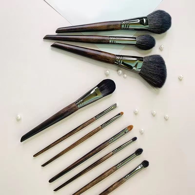 New Eco-Friendly Customizable 10-Piece Synthetic Fibre Handmade Private Label Beauty Tools Makeup Brushes Set for Everyday Use