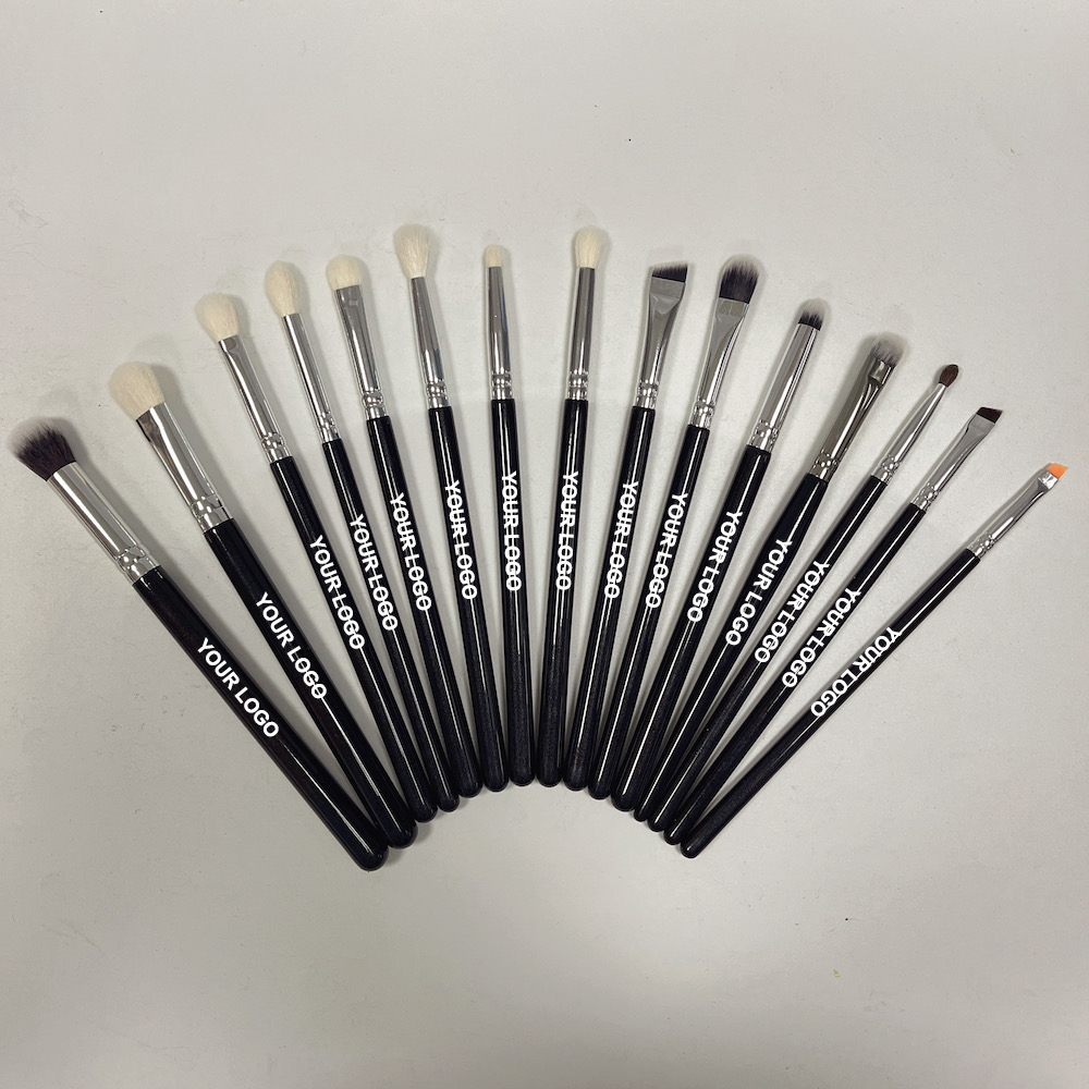 Professional High Quality Black Vegan Private Label Wooden Luxury Single Eye Liner Makeup Brushes