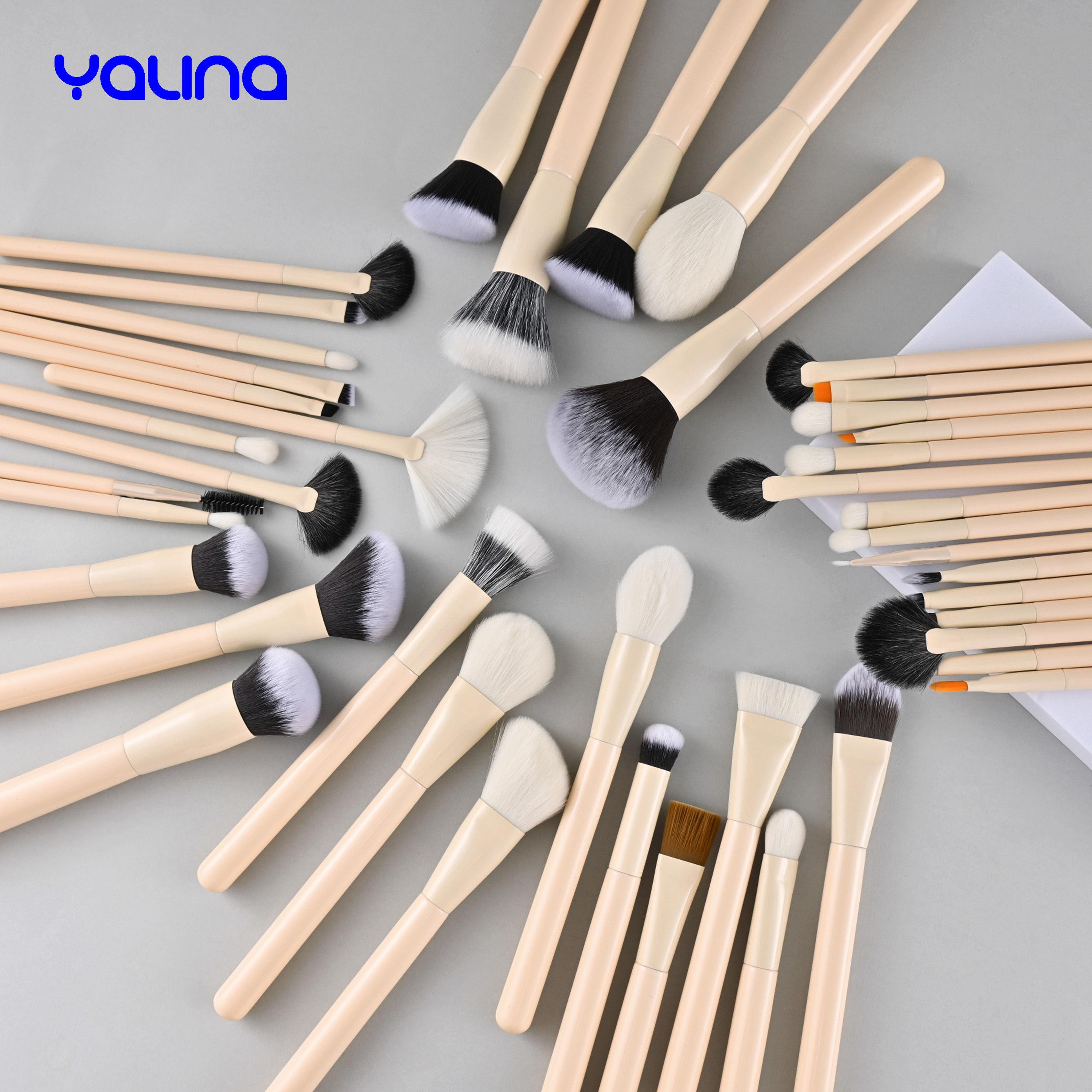 Private Label Portable Vegan 42pcs Make up Brush Set Custom Powder Foundation Eyes Brushes Makeup Brushes Kit with Bag